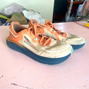 Altra Paradigm 7 Coral Running Shoes Sneakers Womens Size 10 Zero Drip Barefoot